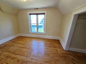 717 31st Ave N in Minneapolis, MN - Building Photo - Building Photo