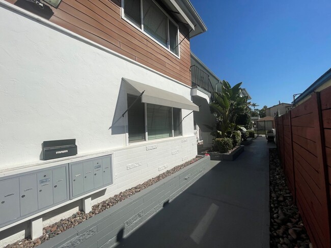 4459 1/2 52nd St in San Diego, CA - Building Photo - Building Photo