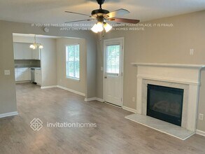 5941 Colonnade Dr in Rex, GA - Building Photo - Building Photo