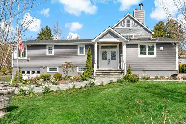 property at 830 Barberry Rd