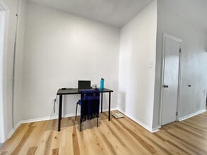 216 Cambridge Ave in Jersey City, NJ - Building Photo - Building Photo