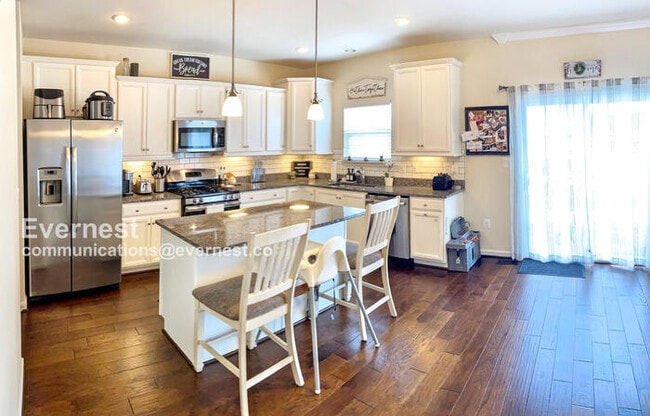 705 Bunker Ln in Fredericksburg, VA - Building Photo - Building Photo