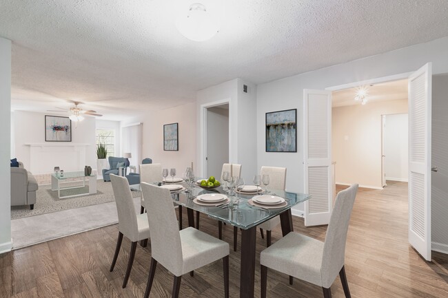 Hawthorne at Wisteria in Hoover, AL - Foto de edificio - Building Photo