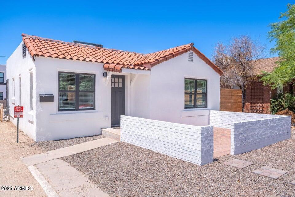 2342 N 12th St in Phoenix, AZ - Building Photo
