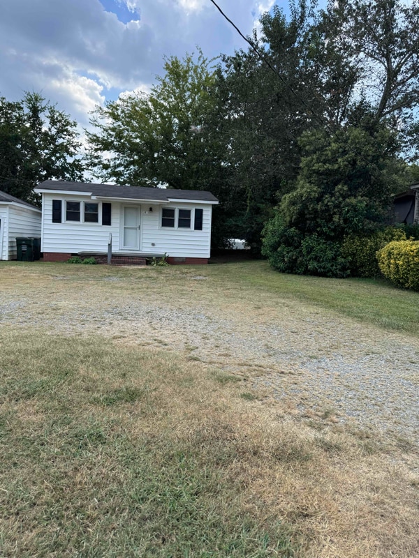 property at 261 Linden Ave SW