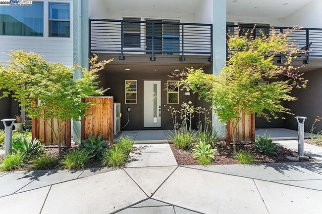 property at 5753 Vibrant Loop