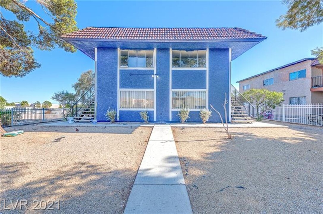 5317 Redberry St, Unit 5317 Unit C in Las Vegas, NV - Building Photo