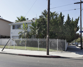 11958 Hart St in North Hollywood, CA - Building Photo - Building Photo