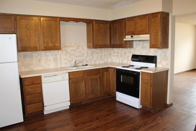 property at 1408 E 27th Ave