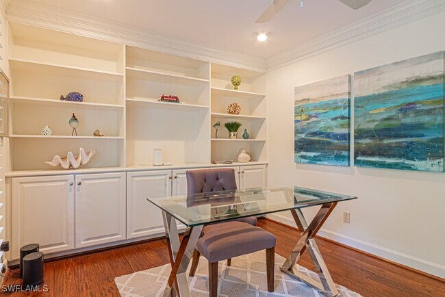 2700 Treasure Ln in Naples, FL - Building Photo - Building Photo