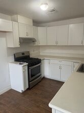 65786 6th St in Desert Hot Springs, CA - Foto de edificio - Building Photo