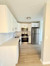 328 Andover M in West Palm Beach, FL - Building Photo - Building Photo