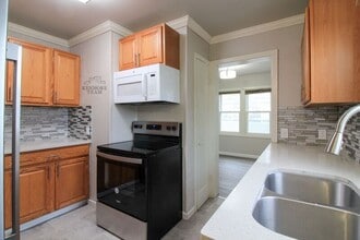 216 Armistead Ave in Richland, WA - Building Photo - Building Photo
