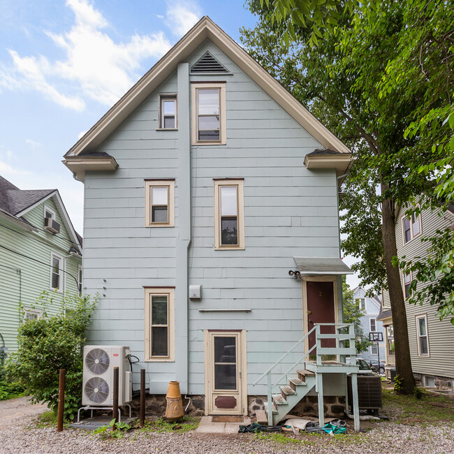 433 Hamilton Pl in Ann Arbor, MI - Foto de edificio - Building Photo