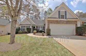 342 Hunterian Pl in Newnan, GA - Building Photo - Building Photo