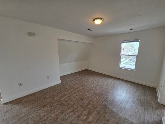 613 W Knox Ave in Spokane, WA - Building Photo - Building Photo