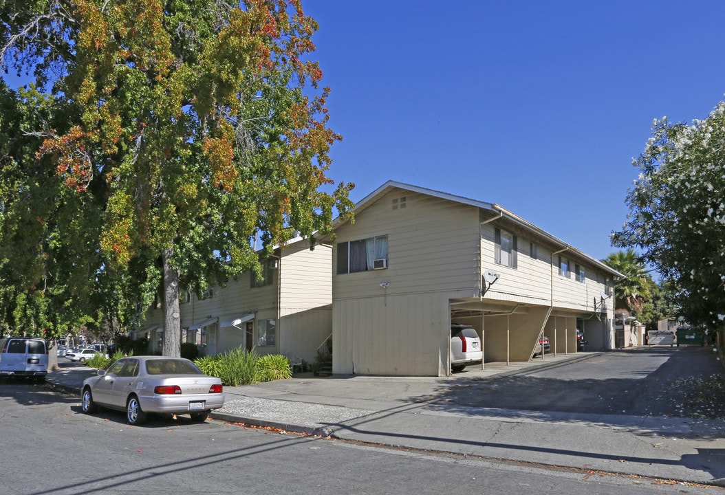 Hamilton Apartments in San Jose, CA - Foto de edificio