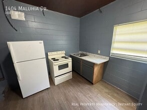 1404 Maluhia Dr in Tampa, FL - Building Photo - Building Photo