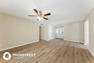10237 N 45th Ave in Glendale, AZ - Building Photo - Building Photo