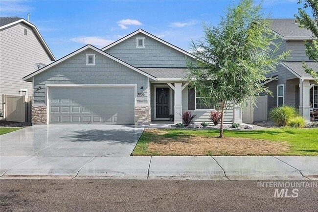 property at 3806 W Newland St