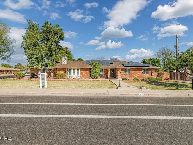 1610 E McLellan Rd in Mesa, AZ - Building Photo - Building Photo