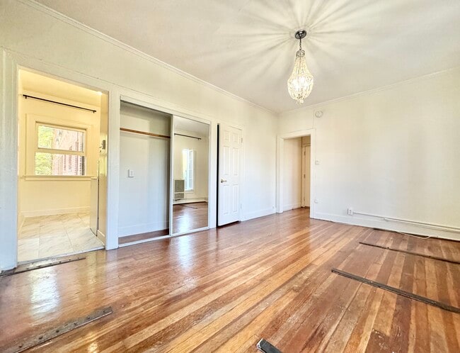 532 S Coronado St in Los Angeles, CA - Building Photo - Building Photo