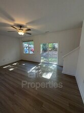 137 Orvis Dr in Holly Springs, NC - Building Photo - Building Photo