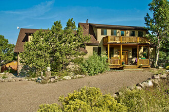 147 Moonlight Way in Crestone, CO - Building Photo - Building Photo