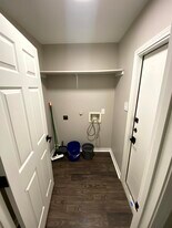 15342 Cruiser St, Unit 15342 Cruiser St side B in Corpus Christi, TX - Building Photo