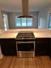 220 Larpenteur Ave W in Roseville, MN - Building Photo - Building Photo