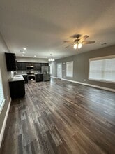 7318 Hercules Ln in Neosho, MO - Building Photo - Building Photo