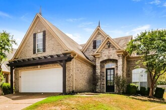 1043 Averett Cove in Cordova, TN - Building Photo - Building Photo