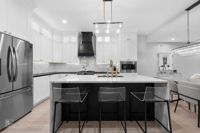 property at 355 W Superior St