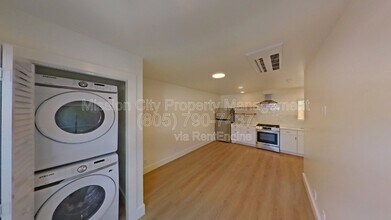 328 W Pedregosa St in Santa Barbara, CA - Building Photo - Building Photo