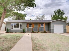 4013 46th St in Lubbock, TX - Building Photo