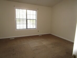 645 Archdale Dr in Sumter, SC - Building Photo - Building Photo