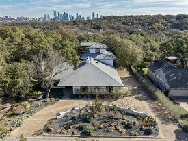 1901 Glencliff Dr in Austin, TX - Building Photo
