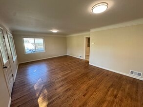 216 S 11th Ave in Pocatello, ID - Building Photo - Building Photo