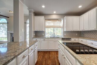 4907 Craig Dr in Austin, TX - Building Photo - Building Photo