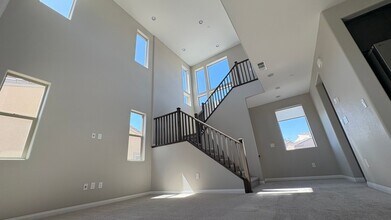 11620 Golden Oriole Ave in Las Vegas, NV - Building Photo - Building Photo