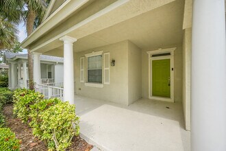 248 Clocktower Dr in Jupiter, FL - Building Photo - Building Photo