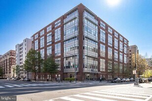1300 N St NW in Washington, DC - Building Photo