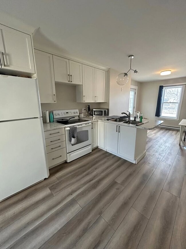 property at 117 Elmwood Dr