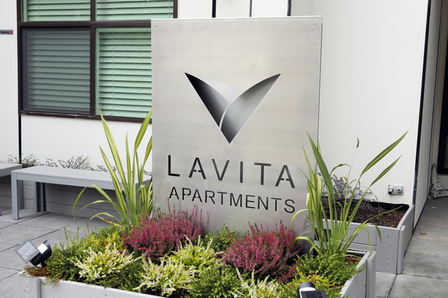 Lavita in Seattle, WA - Building Photo - Building Photo