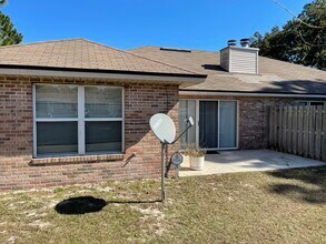 24 Bunker View Dr in Palm Coast, FL - Building Photo - Building Photo