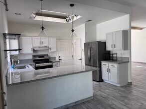 54595 Avenida Velasco, Unit 24-07 in La Quinta, CA - Building Photo - Building Photo