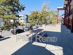 160 Park St in Reno, NV - Building Photo - Building Photo