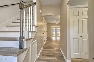 1201 E 8th Ave in Johnson City, TN - Building Photo