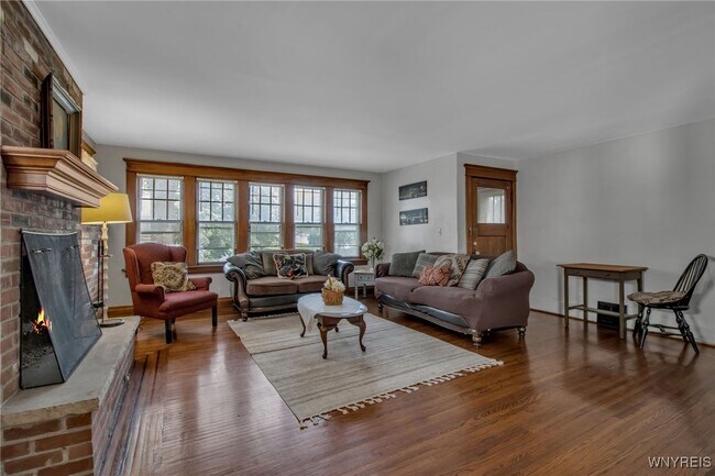 284 Windermere Blvd in Eggertsville, NY - Building Photo - Building Photo