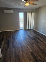 734 N Country Acres Ave, Unit 305 in Wichita, KS - Building Photo